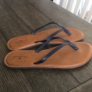EUC. Margaritaville Flip Flops